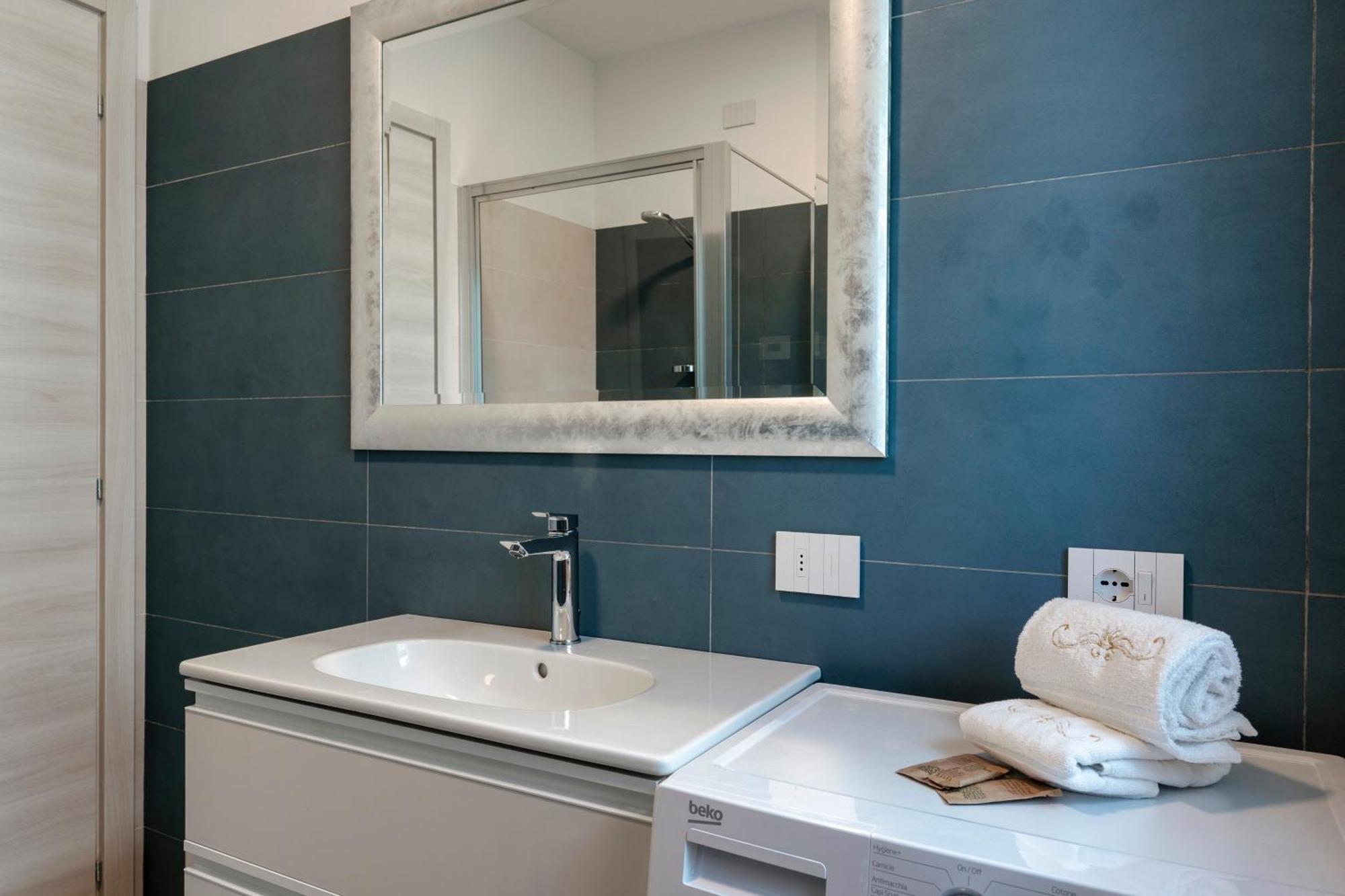 Malvezzi Apartments Desenzano del Garda Eksteriør bilde